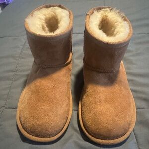 Kid’s Classic Mini Uggs